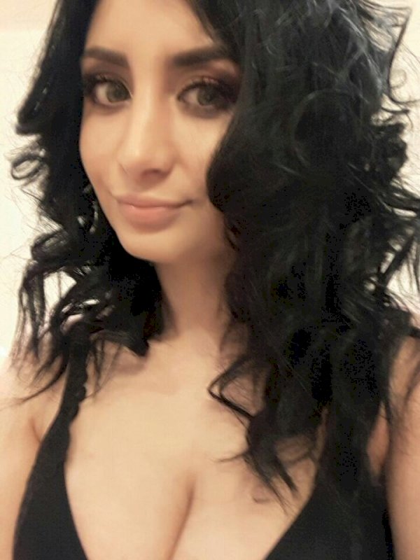 ילנה הכי חרמנית